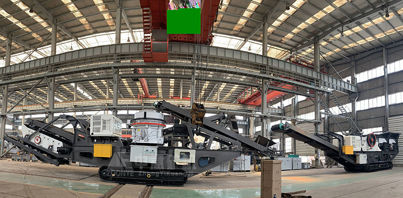 履帶式碎石機(jī)